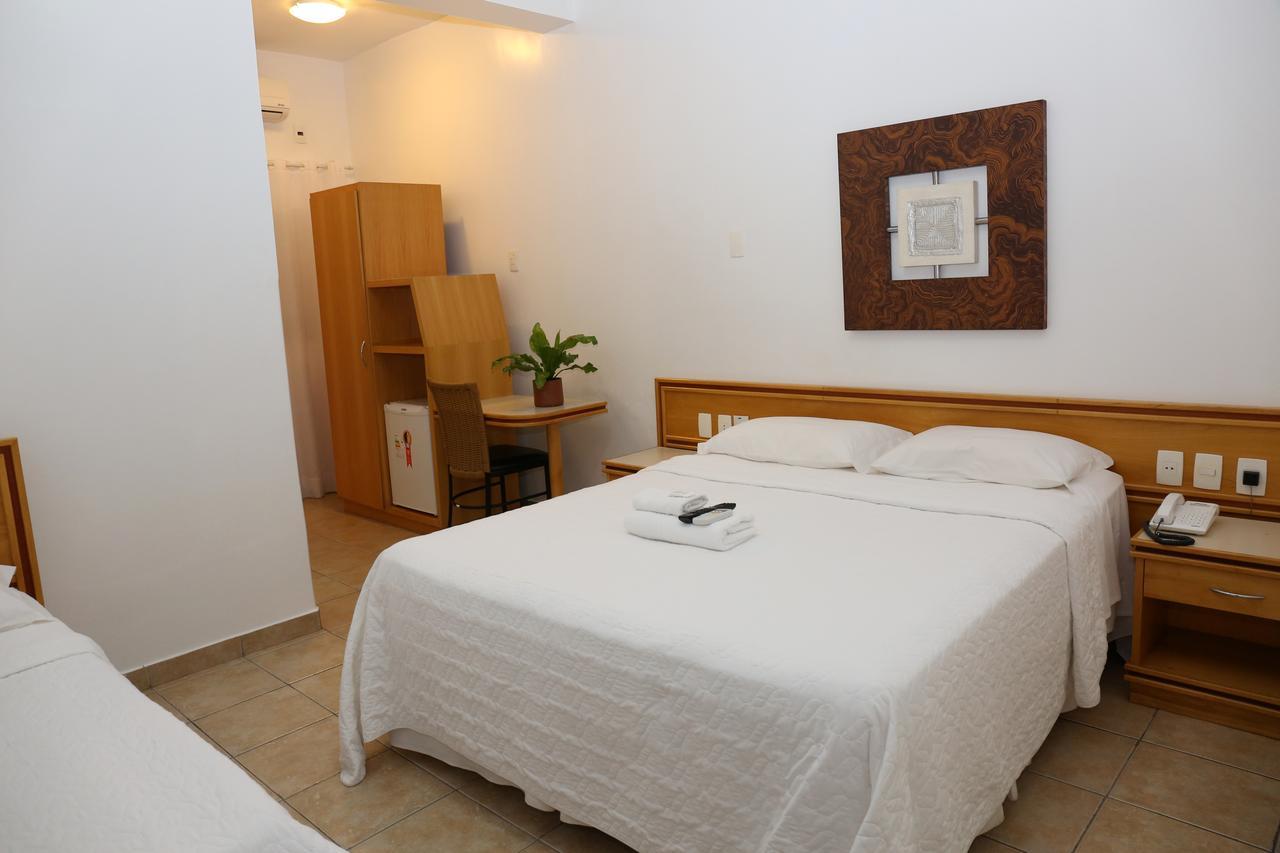 Licia Hotel Joao Pinheiro Dış mekan fotoğraf